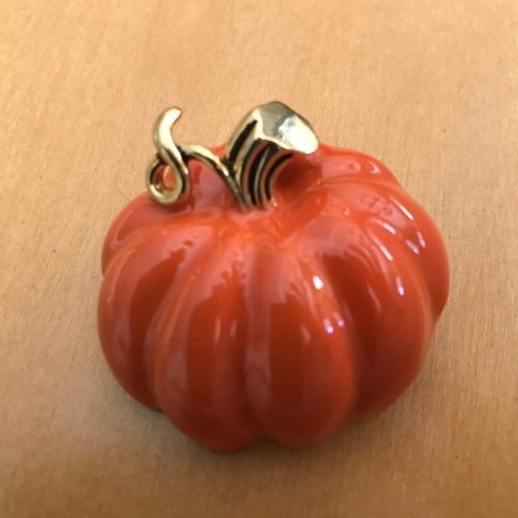 Orange Pumpkin Pendant Pin Thanksgiving New Fall - Picture 1 of 4